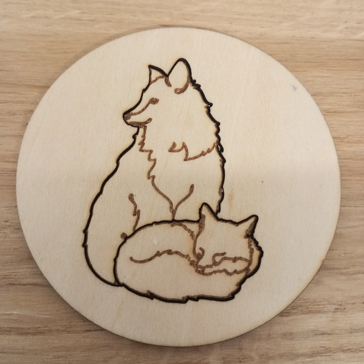 Coffret cadeau petites mains : savon bébé, mini-gant et article illustré