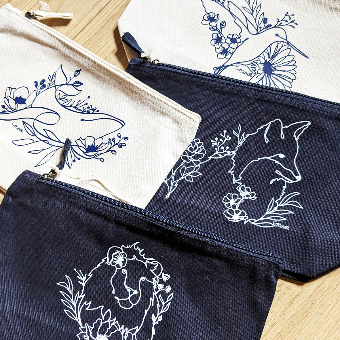 Capsule bestiaire fleuri : trousse zippée coton bio