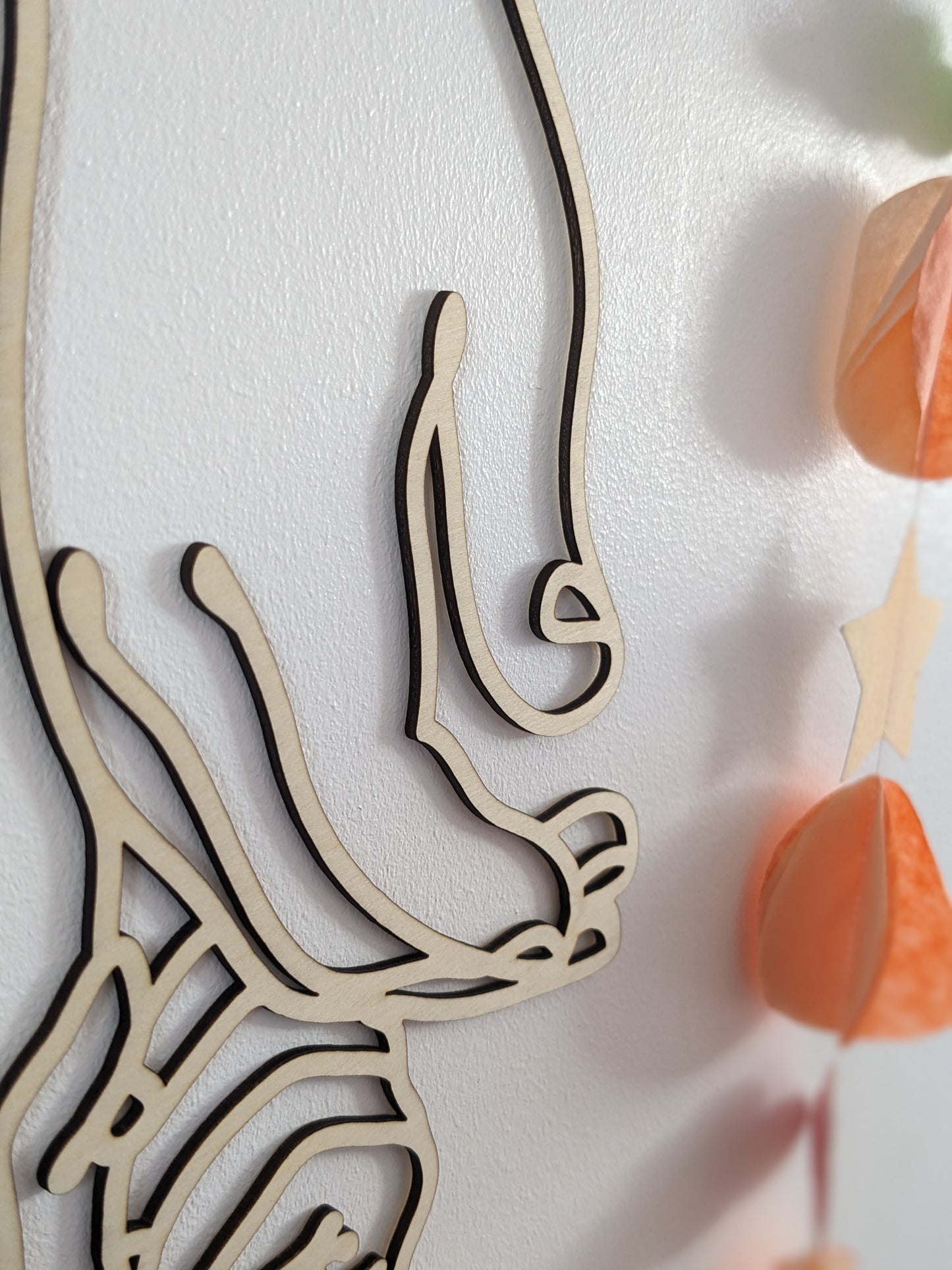 Décoration murale en bois - Main dans la main