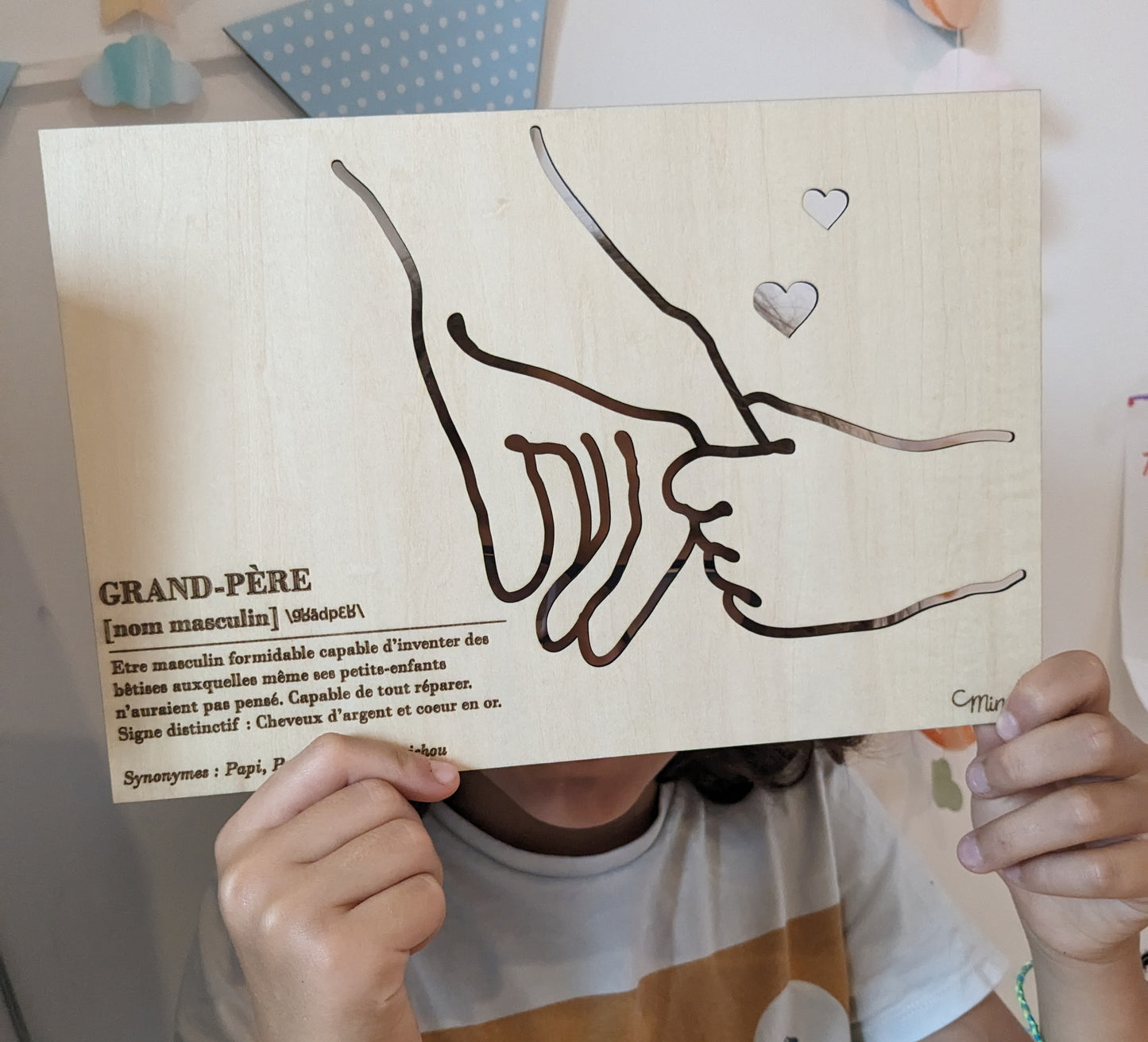 Plaque ajourée en bois gravé et décoration murale - Fête des grands-pères