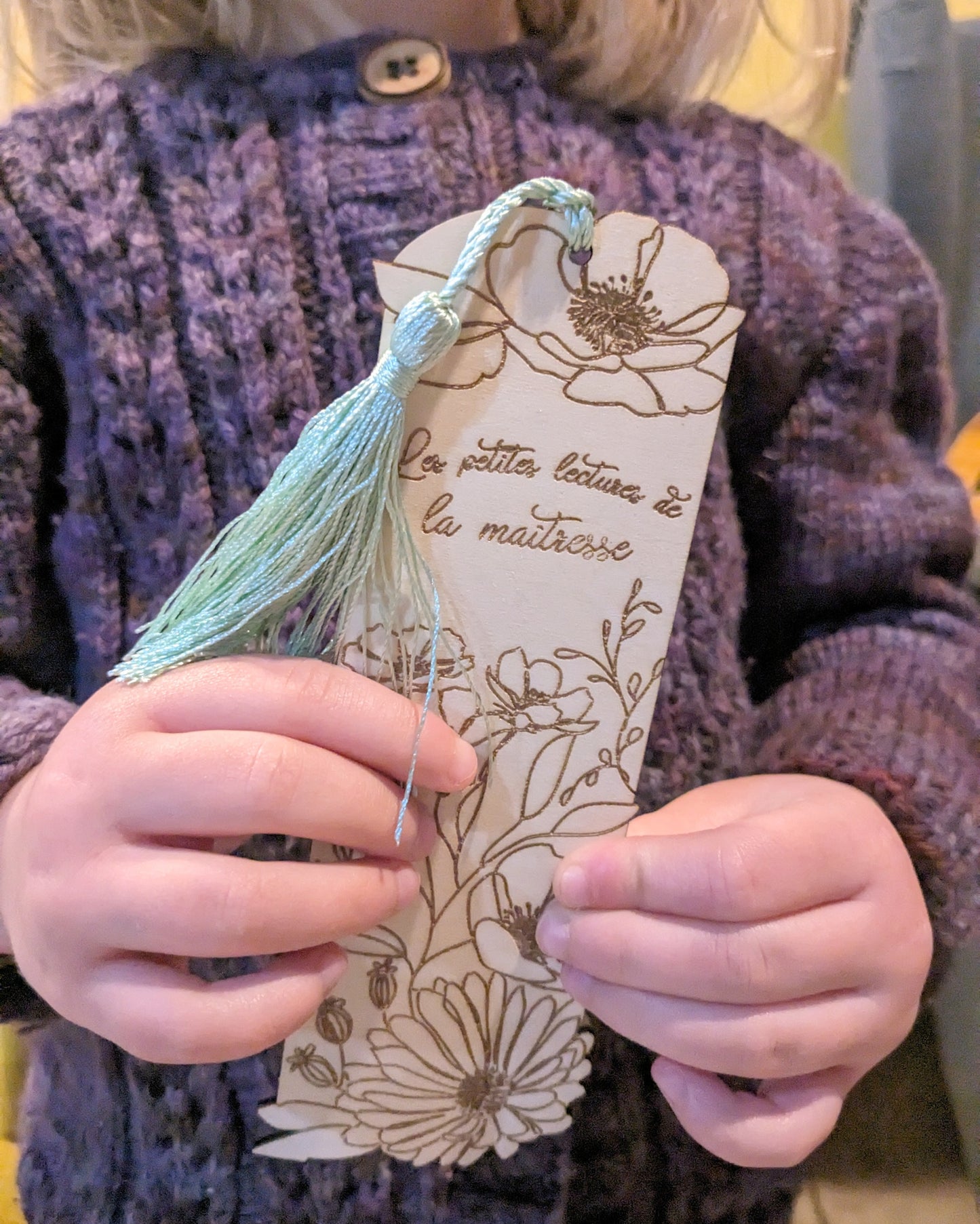 Coffret Merci maîtresse / maître / nounou : garde-page + pochette à livre + petit savon