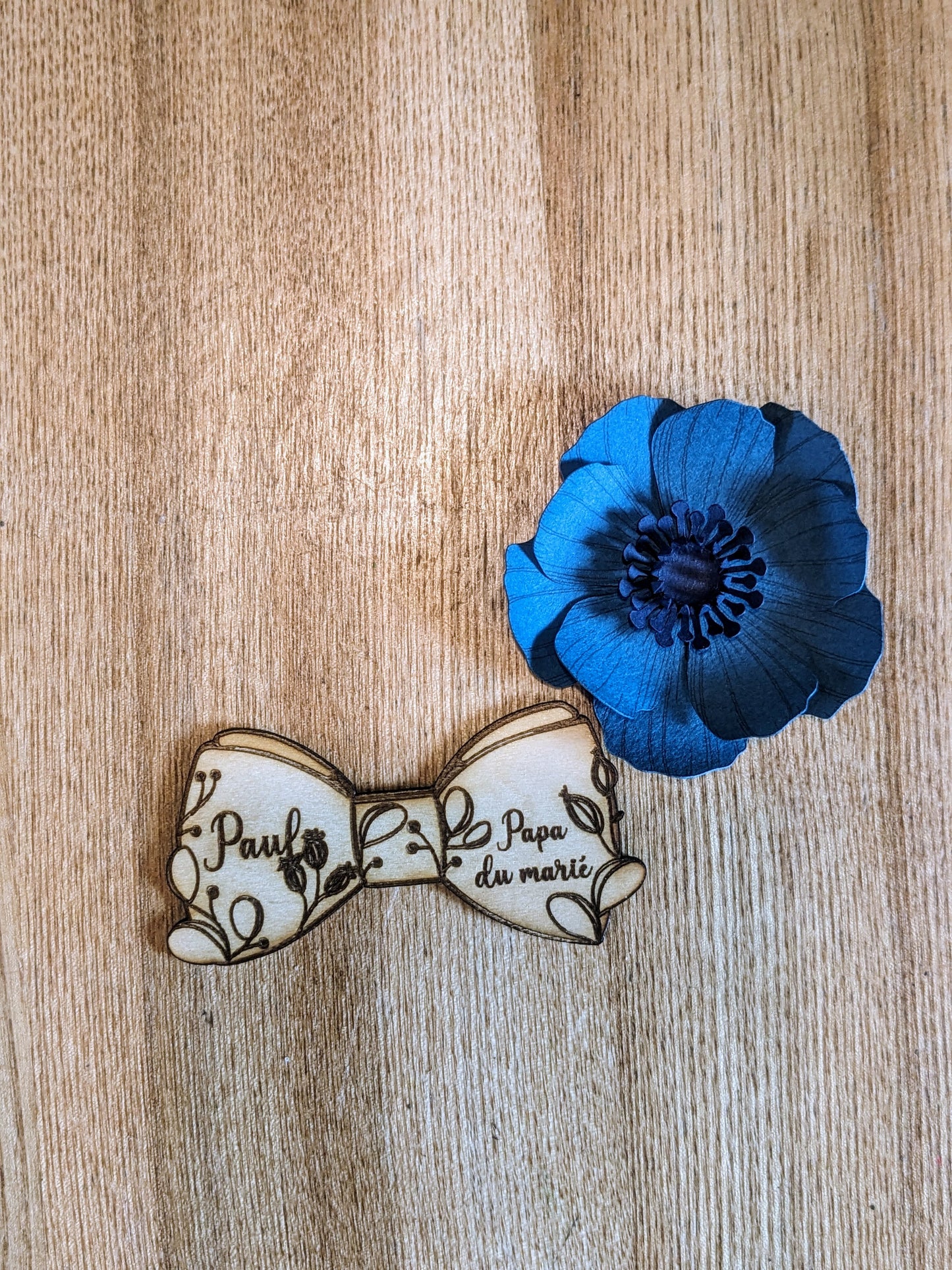 Pour gâter vos invités : des broches personnalisées