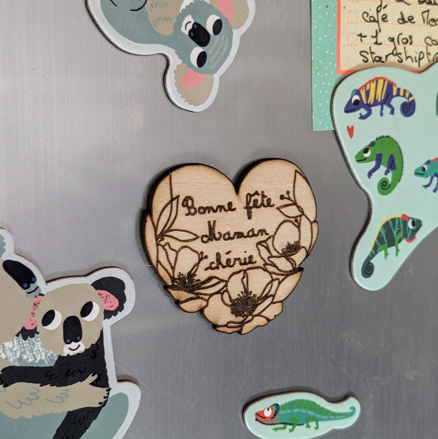 Médaillon Maman chérie : broche, magnet ou médaillon