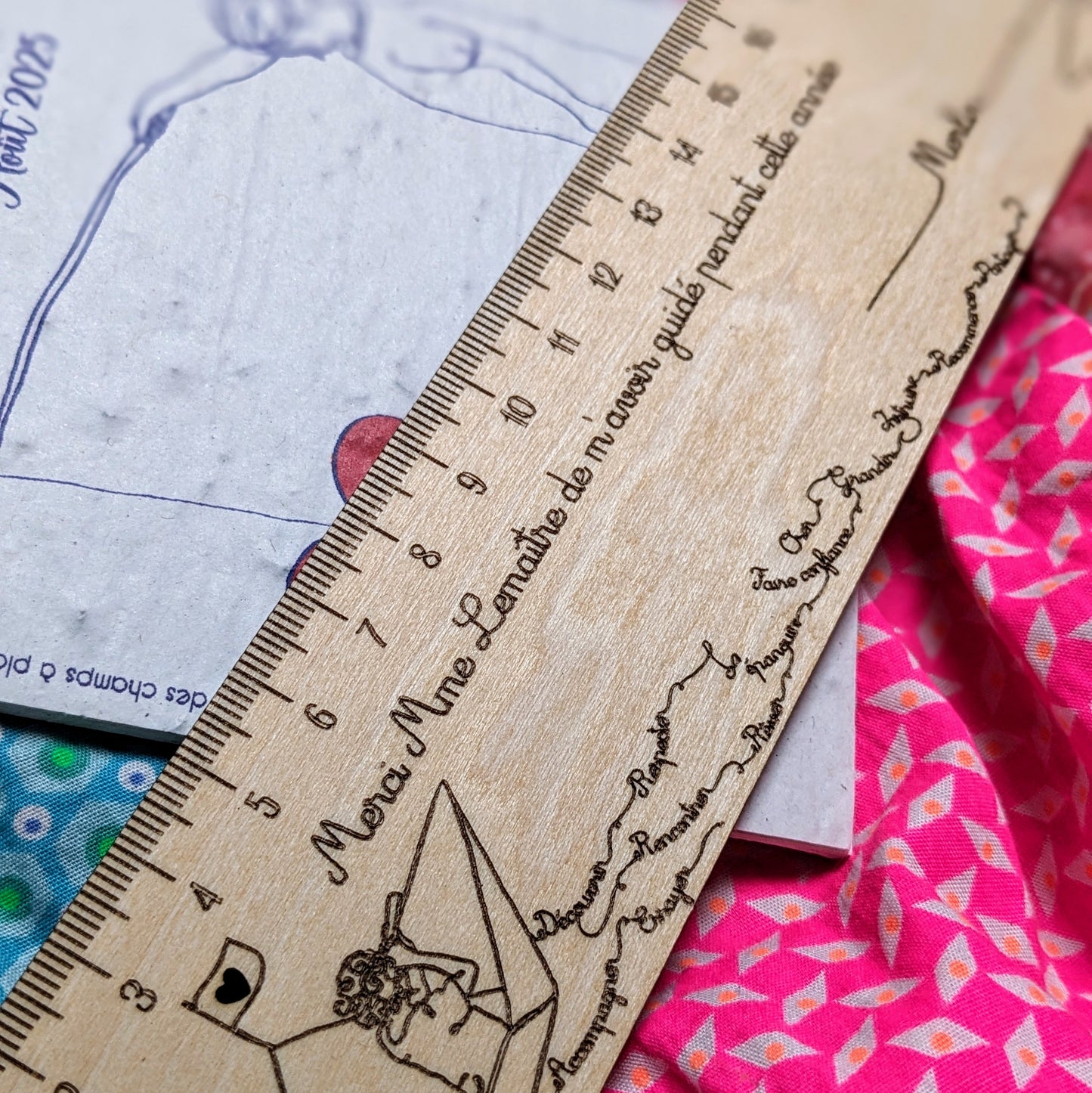 Duo : calendrier scolaire à planter + règle personnalisée