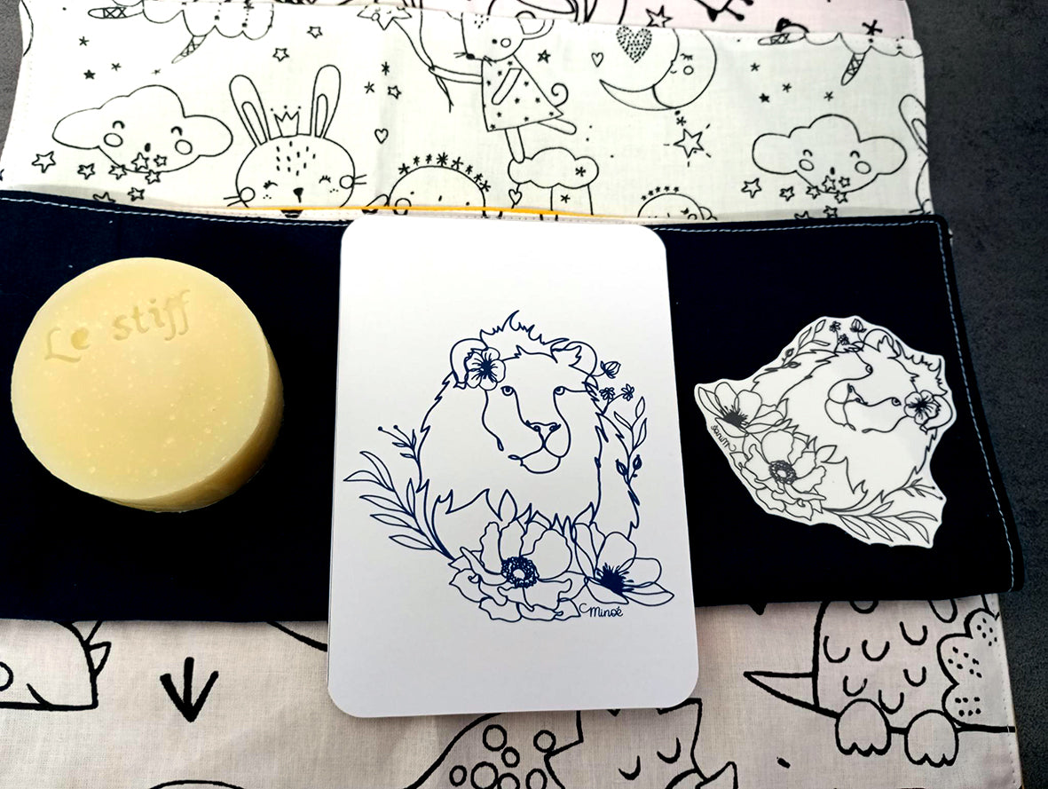 Coffret enfant : coloriage lavable, savon détachant et tatouage éphémère