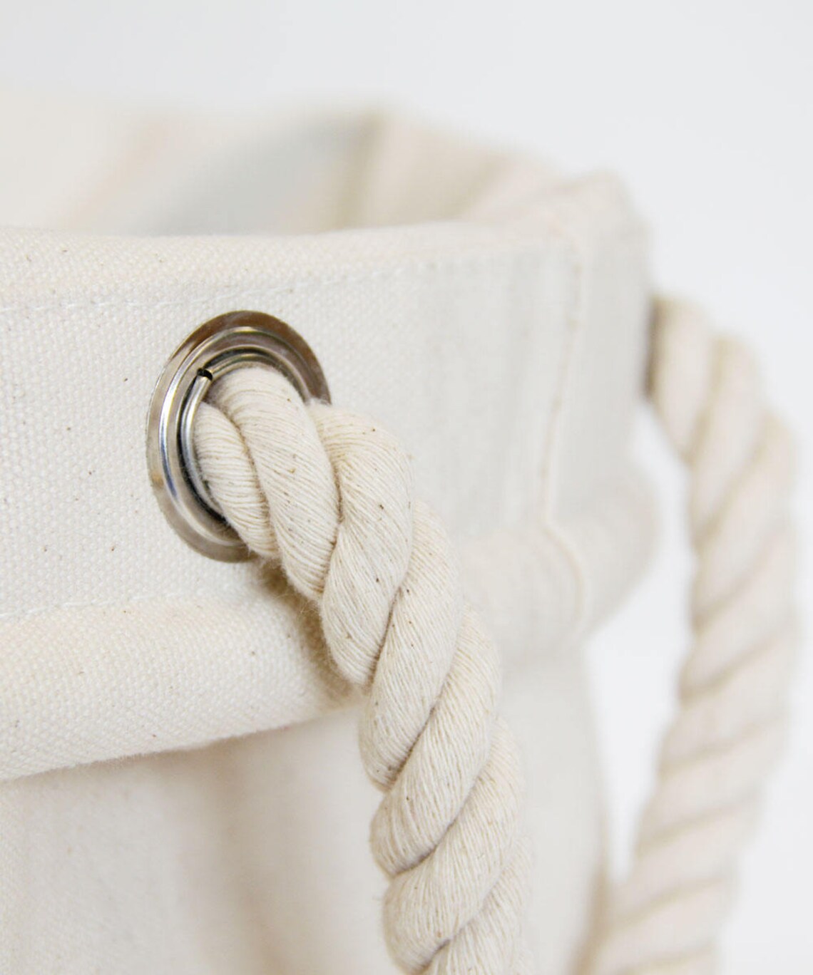 Mes petits trésors à moi : Panière de rangement personnalisée