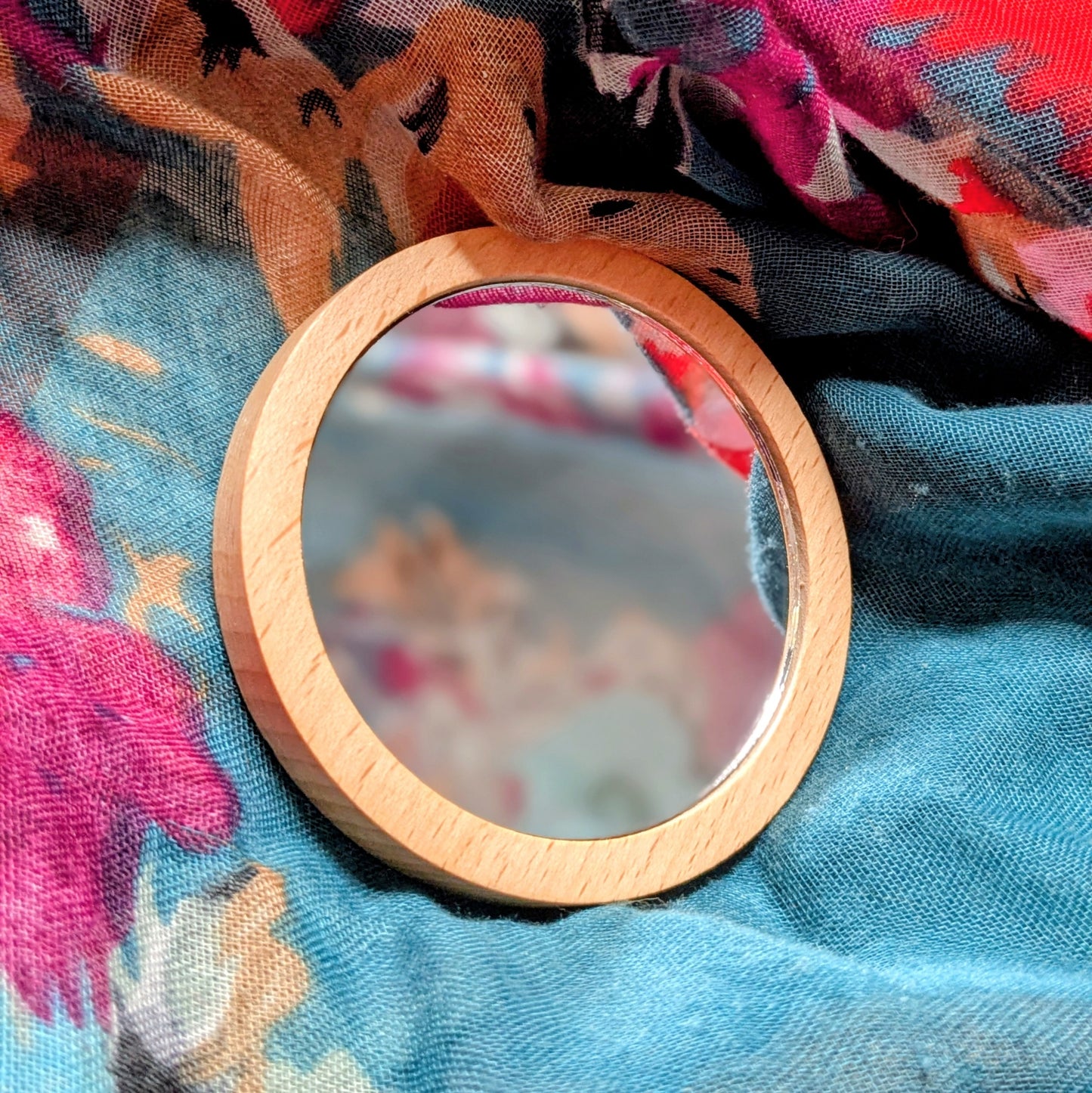 Petit miroir de poche - Le monde est plus joli ...  avec toi dedans