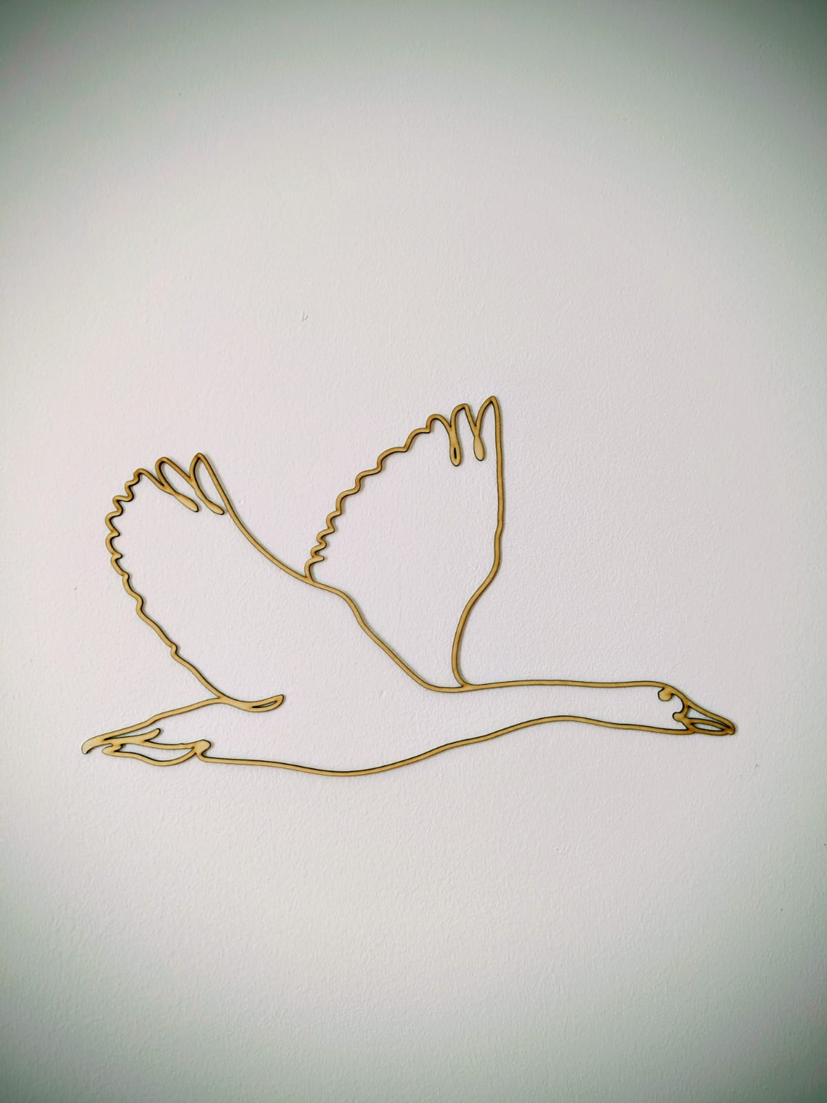 Trio d'oies en lignes de bois