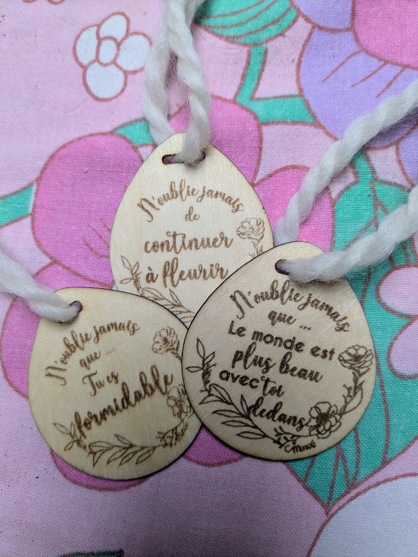 Le trio de gentilles étiquettes pour tes cadeaux