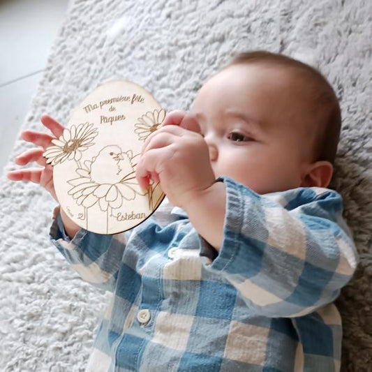 Oeuf en bois personnalisé : ma première fête de Pâques